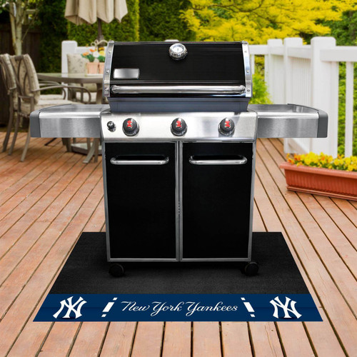 Fanmats 12162  New York Yankees 26" x 42" Barbeque Grilling Mat Image 1