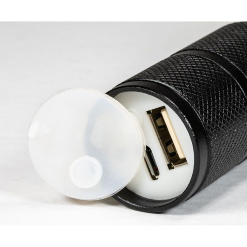 Dorcy 41-4379  Ultra HD 300 Lumen Rechargeable LED Flashlight Image 2