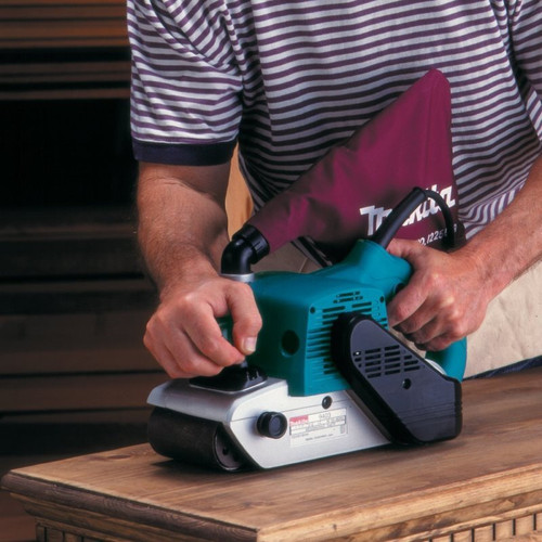 Makita 9403  4" x 24" Belt Sander Image 2