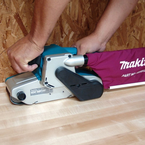 Makita 9404  Variable Speed Belt Sander  8.8-Amp  4" x 24"  with Cloth Dust Bag Image 3