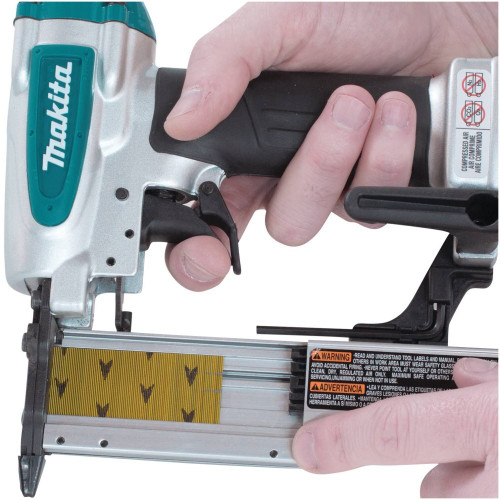 Makita AF353  23 Gauge, 1-3/8" Pin Nailer Image 2
