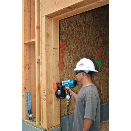 Makita AN902  1-3/4" to 3-1/2" Framing Coil Nailer Image 3