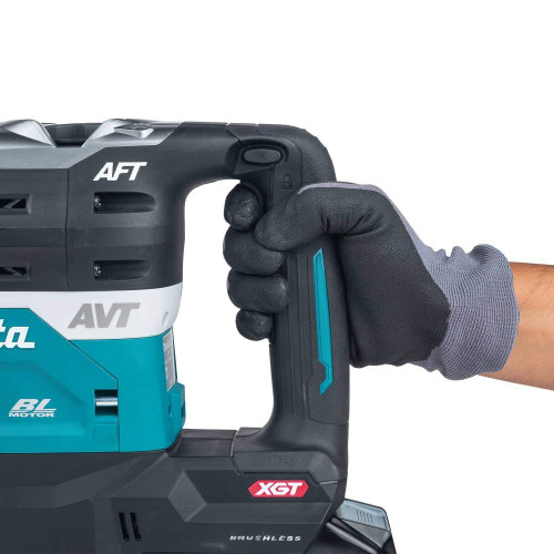 Makita GRH05M1 40V MAX XGT 1-9/16" Brushless Cordless AVT Rotary Hammer Kit Image 4