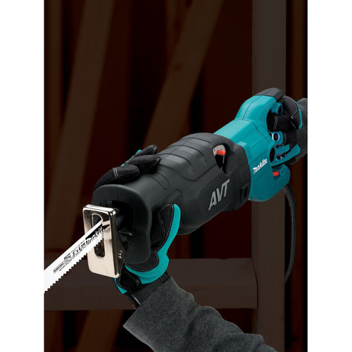 Makita JR3070CT  AVT Variable Speed Reciprocating Saw - 15 Amp Image 2