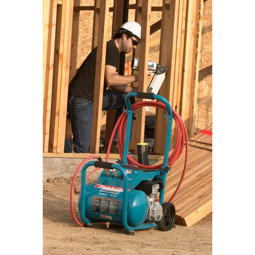 Makita MAC5200  3.0 HP 5.2 Gallon Oil Lubricated Air Compressor  Image 2