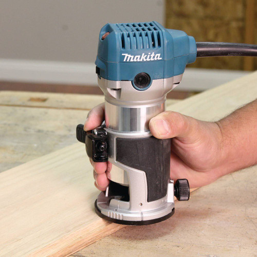 Makita RT0701C  1-14 HP Compact Router Image 1
