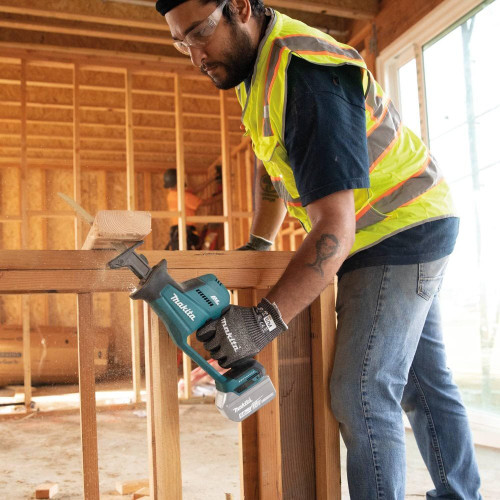 Makita XRJ08Z  18V LXT  Lithium-Ion Brushless Cordless Compact One-Handed Reciprocating Saw, Tool Only Image 2