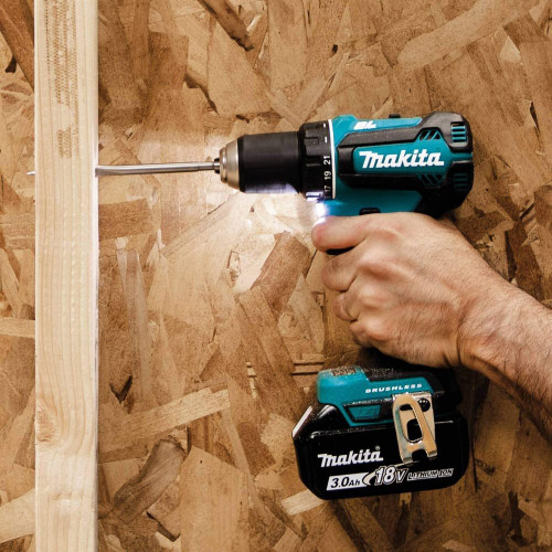Makita XT281S  18V LXT Lithium-Ion Brushless Cordless 2-Piece Combo Kit Drill-Driver and Impact Driver (3.0Ah) Image 4