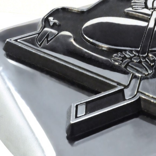 Fanmats 15073  MSU - Michigan State Spartans Chrome Hitch Cover with Metal 3D Emblem Image 2