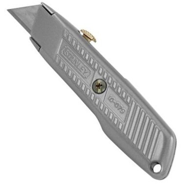 Stanley 10-079  5-3/8" Retractable Blade Utility Knife