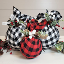 Fabric Christmas Ornaments DIY Craft Projects