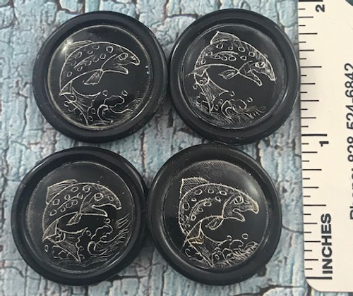 Buffalo Horn  Fish Buttons 1"