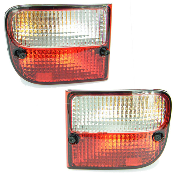 Product: Direct Replacement Rear Bumper Tail Light Lamp Pair for Freelander 1, image showing front view of the vehicle's rear tail lights with red and clear sections, mounted with screws.