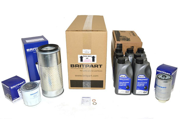 Britpart Engine Service Filter Kit With 10W40 Engine Oil for Defender 300Tdi 1995-1998, including oil filters, engine oil, and filter housing components.