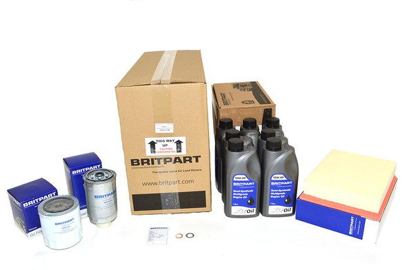 Britpart Engine Service Filter Kit With 10W40 Engine Oil for Discovery 1 300TDi, includes oil filters, oil bottles, and a filter element, suitable for Land Rover Discovery 1 300TDi models.