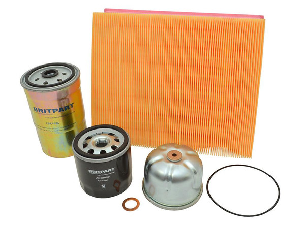 Britpart XD Service Kit with Short Main Oil Filter for Easier Changing, image of an oil filter, air filter, and gasket for Defender & Discovery 2 Td5 (DA6004XD).