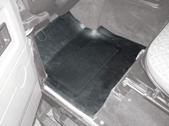 Defender R380 Heavy-Duty Front Left Rubber Mat With Foam Backing Black from JGS4x4