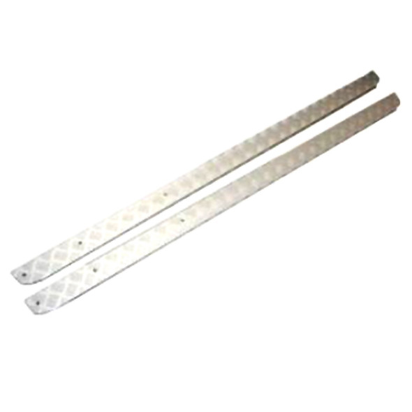 Defender 110 CSW 3mm Chequer Plate Side Sill Pair Silver Mammouth - SLKIT01-CSW/A