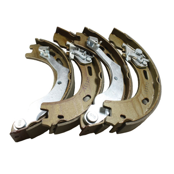 Hand Brake Shoe Kit With Springs for Discovery 3/4 L319 from JGS4x4
