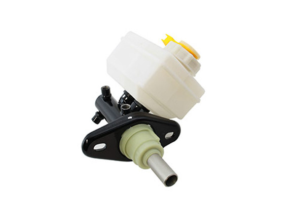 Brake Master Cylinder Without ABS for Defender | OEM - LR013018 from JGS4x4