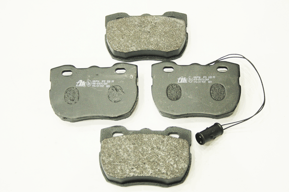 SFP500180A - Discovery 1 Front Brake Pad Set | ATE from JGS4x4