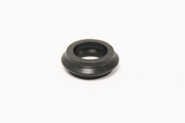 Oil Cooler Seal for Range Rover Sport 5.0 V8 Supercharged | OEM - LR030593 from JGS4x4