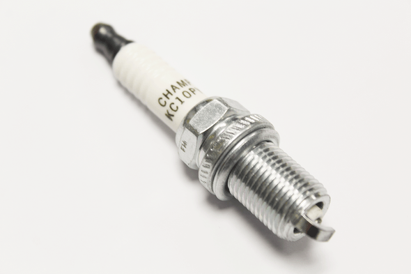 LR005253G-Discovery 3/Range Rover Sport Spark Plug | Champion from JGS4x4