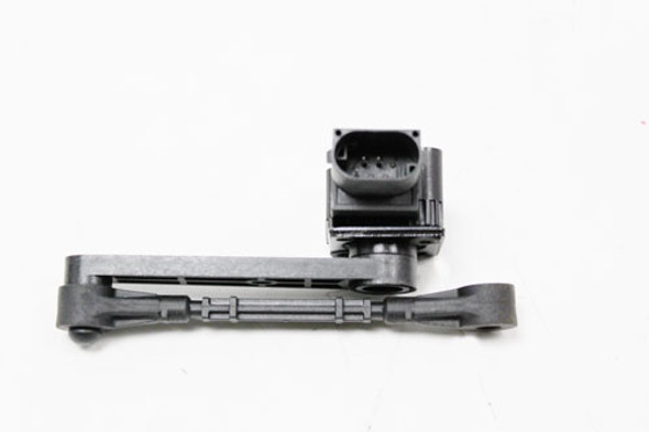 Left Hand Rear Height Sensor for Discovery 3 and Range Rover Sport | Genuine - LR020159 from JGS4x4