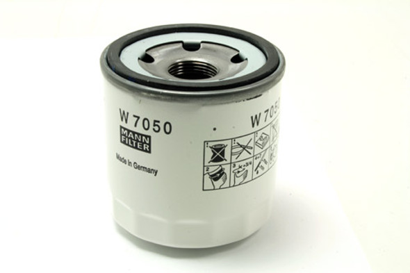 LR104384 - Defender Puma Oil Filter | Genuine from JGS4x4