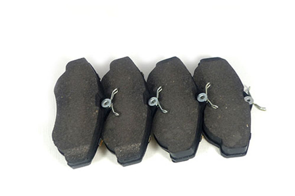 SFP500120F-Range Rover P38 Front Brake Pad Set | Ferodo from JGS4x4