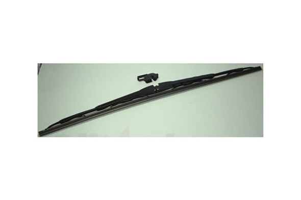 DKC101000G - Range Rover P38 Windscreen Wiper Blade | Bosch from JGS4x4