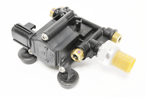 Reservoir Air Suspension Levelling Valve for Discovery 3/4 and Range Rover Sport | Genuine - RVH000046 from JGS4x4