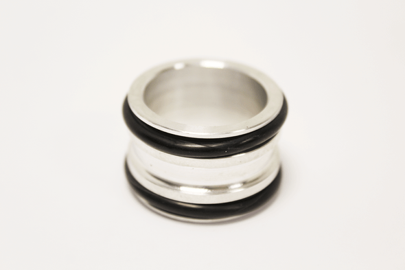 Water Pipe Connector for Discovery 4 and Discovery 5 3.0 and 5.0 Supercharged - LR048473 from JGS4x4