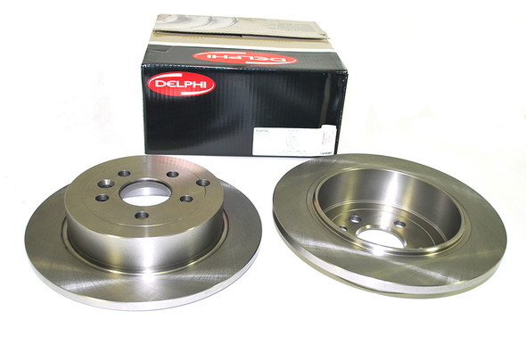 Rear Brake Disc set for Freelander 2 - LR001018 | Delphi - LR001018AP from JGS4x4