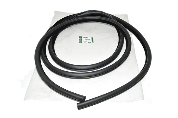 Seal - LR014294 | Genuine Land Rover from JGS4x4