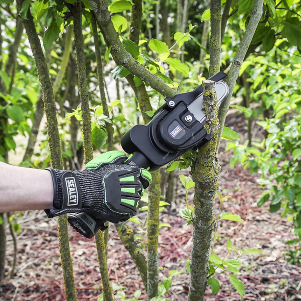 SV10.8 Series Cordless Pruning Saw 10.8V - Body Only