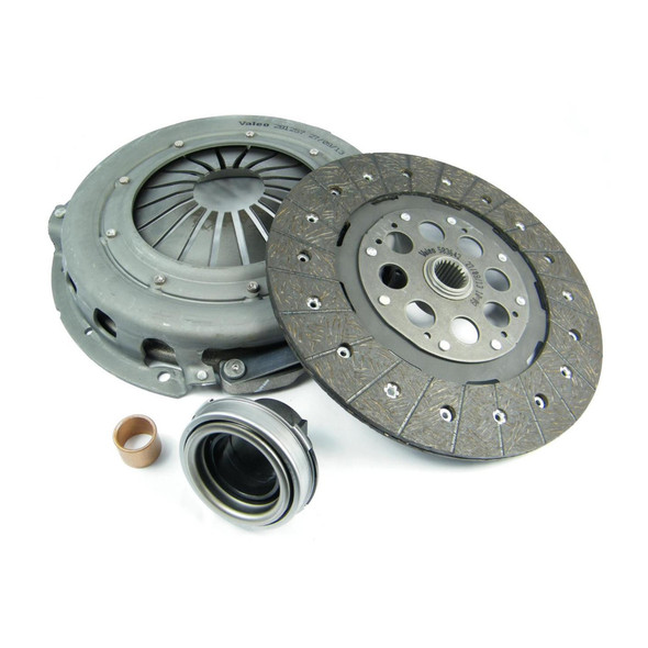 VALEO Discovery 2 & Defender Td5 Clutch Kit VALEO OEM 4-Piece, automotive clutch kit components including clutch pressure plate, friction disc, release bearing, and release bearing sleeve.