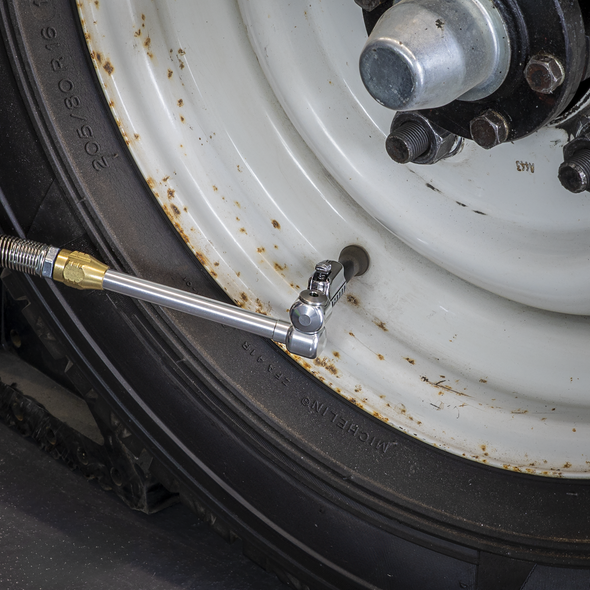 Clip-On Connector for Tyre Inflators Swivel Head