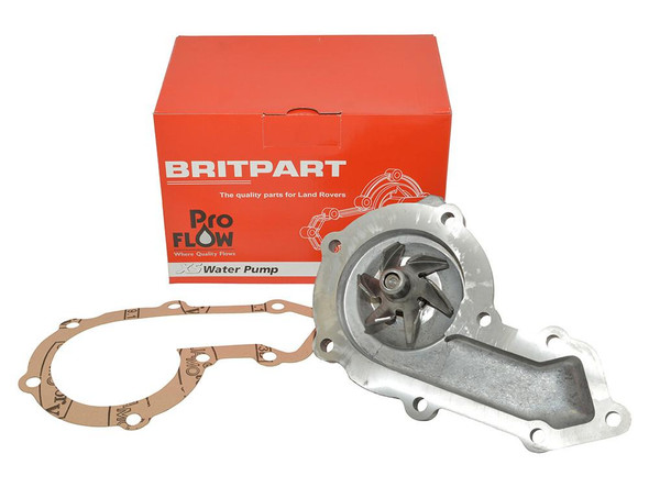 Quinton Hazell XS Water Pump OE Quality for Discovery 1 300TDi, automotive water pump with gasket, packaged in orange box.