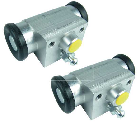 Pair of Rear Brake Wheel Cylinders for Freelander 1 (2001-2006), direct replacement automotive parts for vehicle brake system.