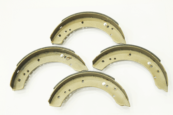 Rear Brake Shoes for Defender 110 and Series 1/2/3 LWB (1970 onwards) | STC2797 from JGS4x4