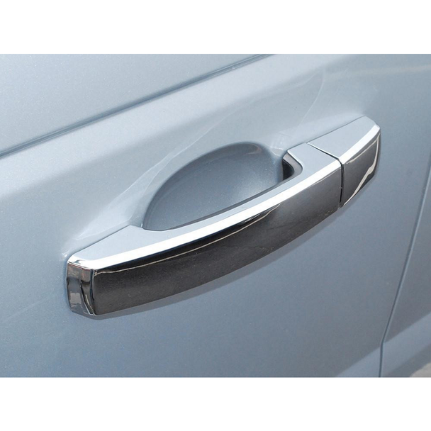 Britpart Door Handle Cover Set Chrome for Range Rover Sport L320, close-up of door handle with chrome finish on a silver vehicle.