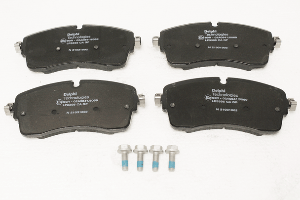 LR134644G - Brake Pad Set | Delphi from JGS4x4