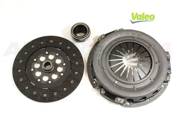 JGS4x4 | Defender/Discovery 2 Td5 Clutch Kit - Cover + Plate + Bearing - GCKTD5 | Valeo