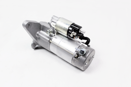 LR070687 - Discovery 2 Electric Starter Motor | Denso from JGS4x4