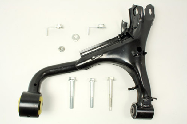 Rear Upper Right Suspension Arm and Bolt Kit for Discovery 3/4 - LR051622 from JGS4x4