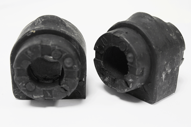 Front Anti Roll Bar Bush for Freelander 2 - LR030743 from JGS4x4