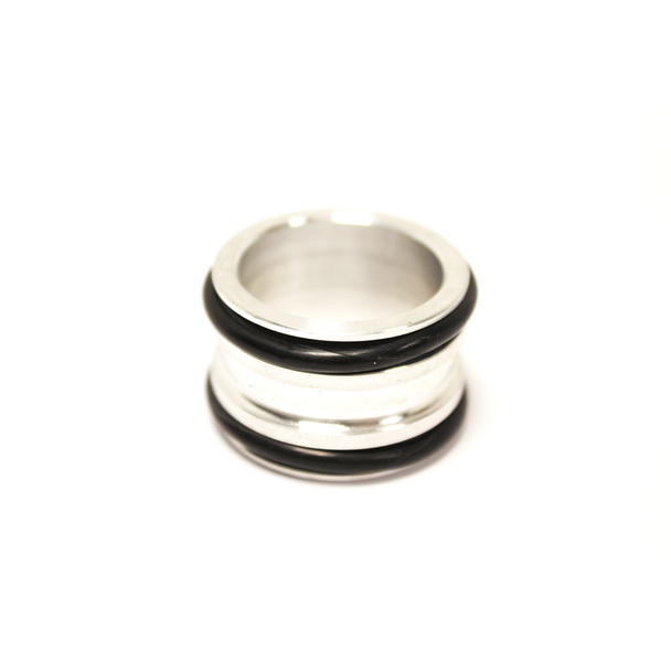 Water Pipe Connector for Discovery 4 and Discovery 5 3.0 and 5.0 Supercharged - LR048473 from JGS4x4