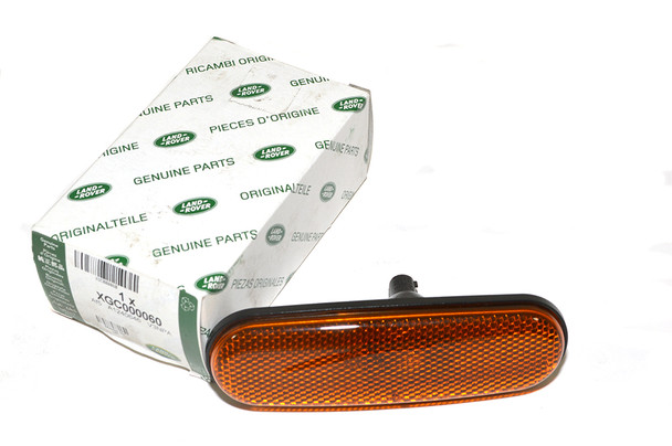 Right Hand Side Marker Lamp - XGC000060 | Genuine Land Rover from JGS4x4