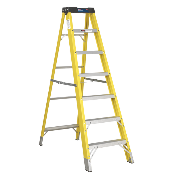 Fibreglass Step Ladder 6-Tread - EN 131